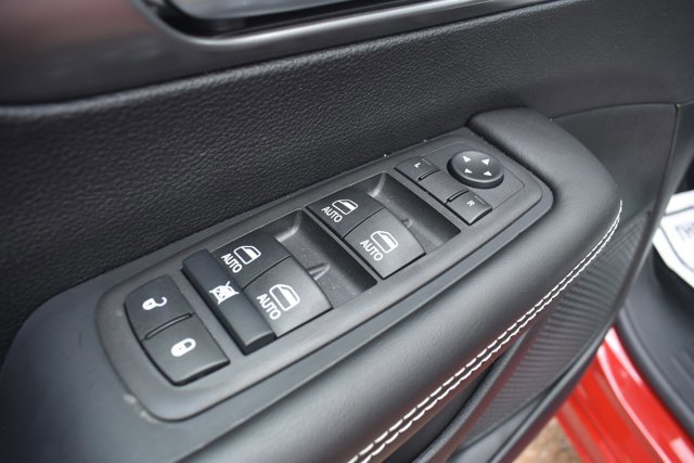 New 2026 Chrysler Pacifica Select image 12