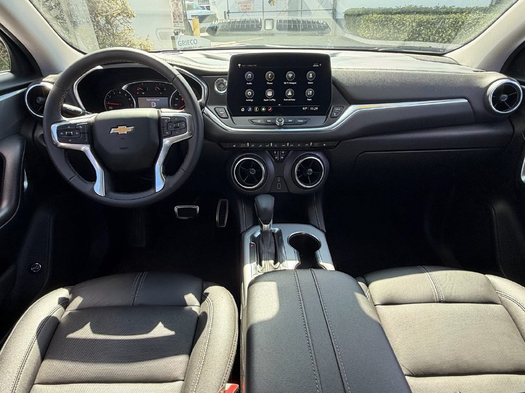 Certified 2024 Chevrolet Blazer LT w/ LPO, Sport Package FWD image 14