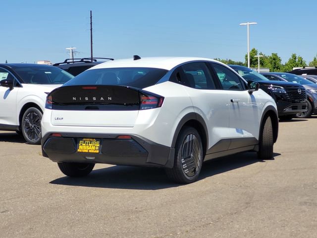 New 2026 Nissan Leaf FWD image 4