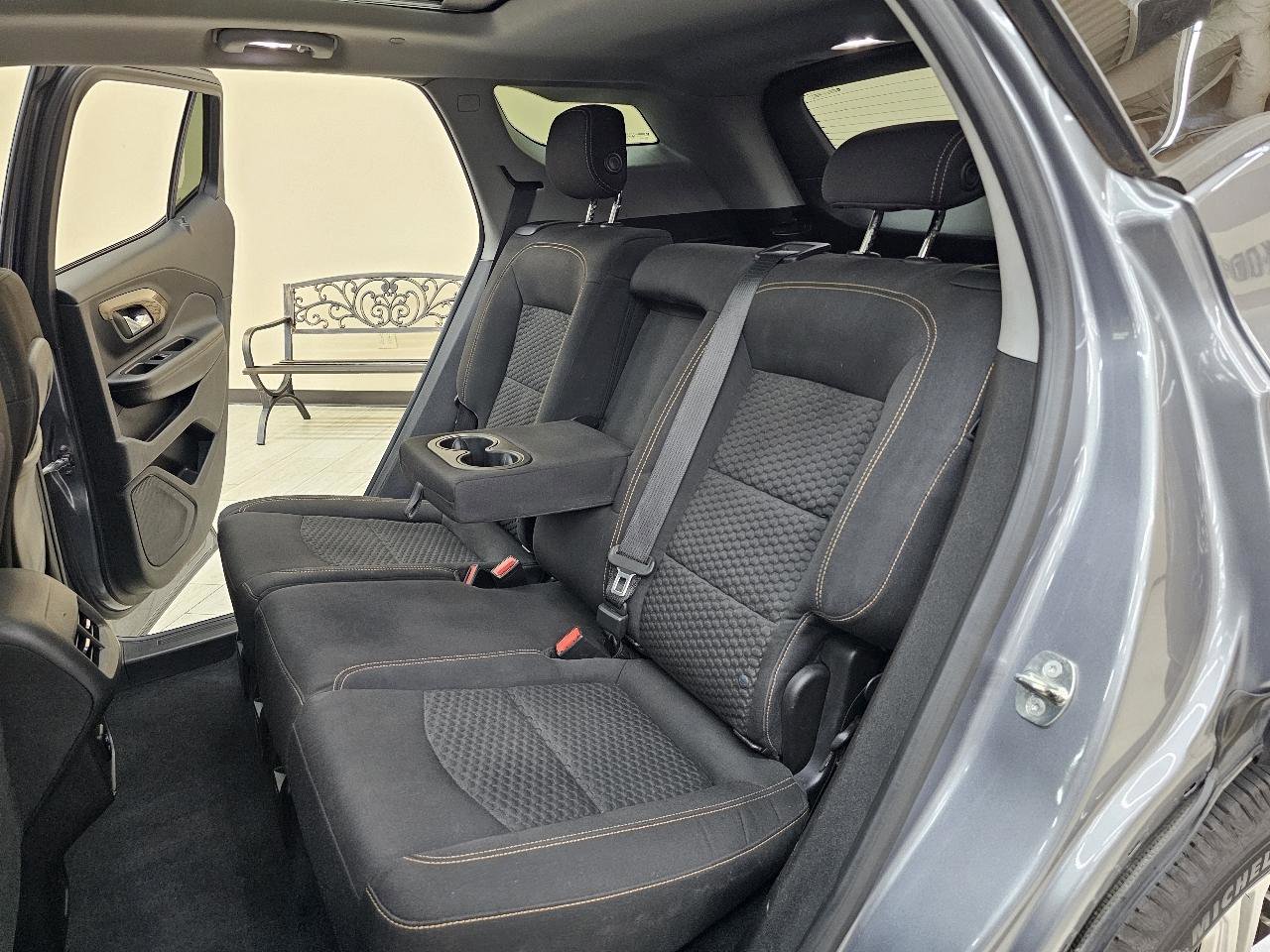 Used 2018 GMC Terrain SLE w/ Infotainment Package I image 24