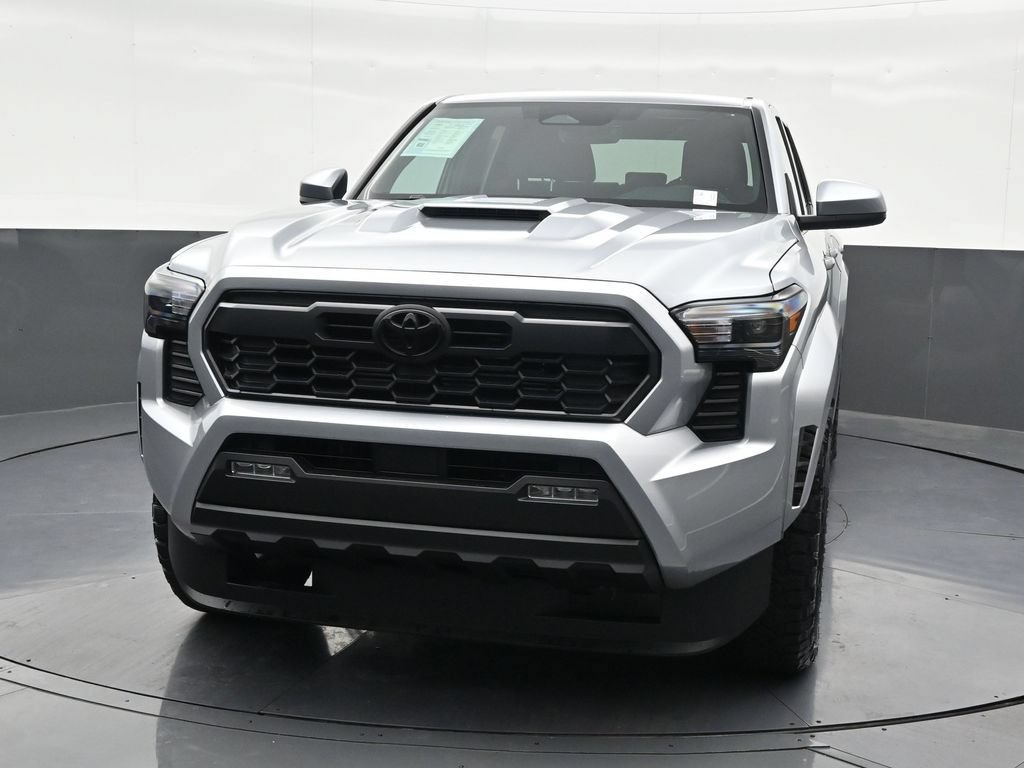 Used 2026 Toyota Tacoma TRD Sport RWD image 9