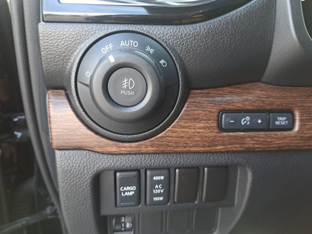 Used 2020 Nissan Titan Platinum Reserve w/ Protection Package 2 image 28