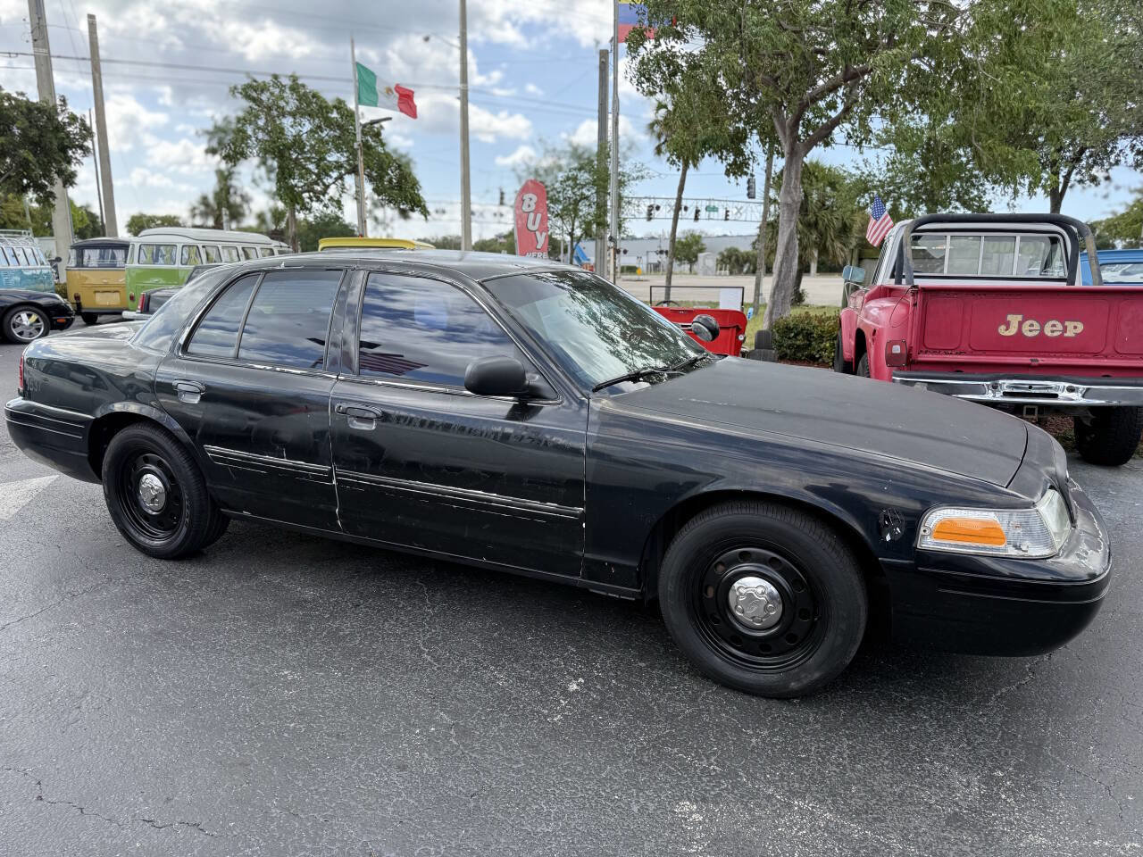 Used 2009 Ford Crown Victoria Police Interceptor RWD image 6