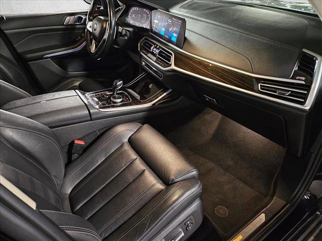 Used 2021 BMW X7 xDrive40i w/ Parking Assistance Package image 21