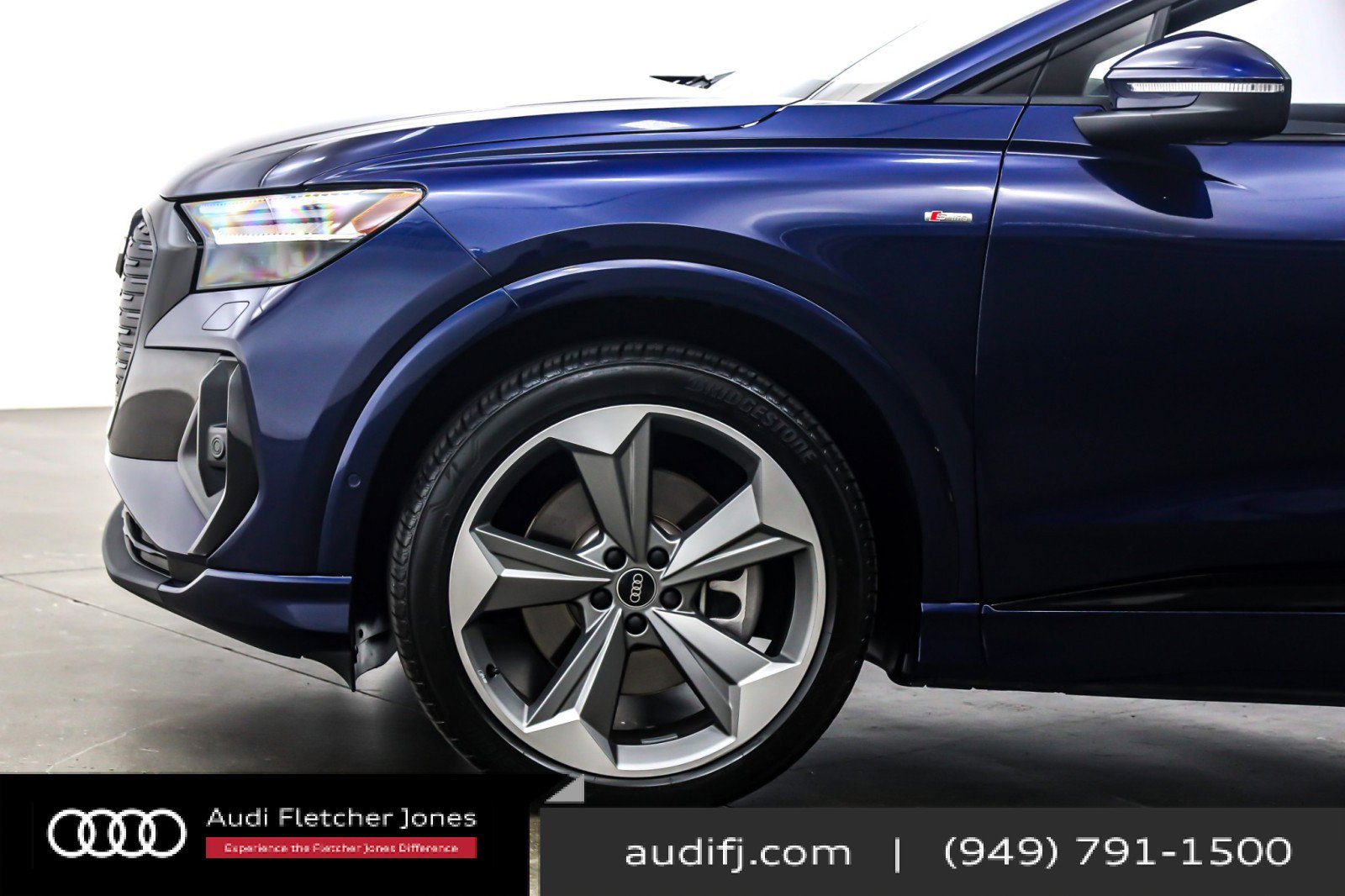 Used 2024 Audi Q4 e-tron Prestige w/ Black Optic Plus Package image 11