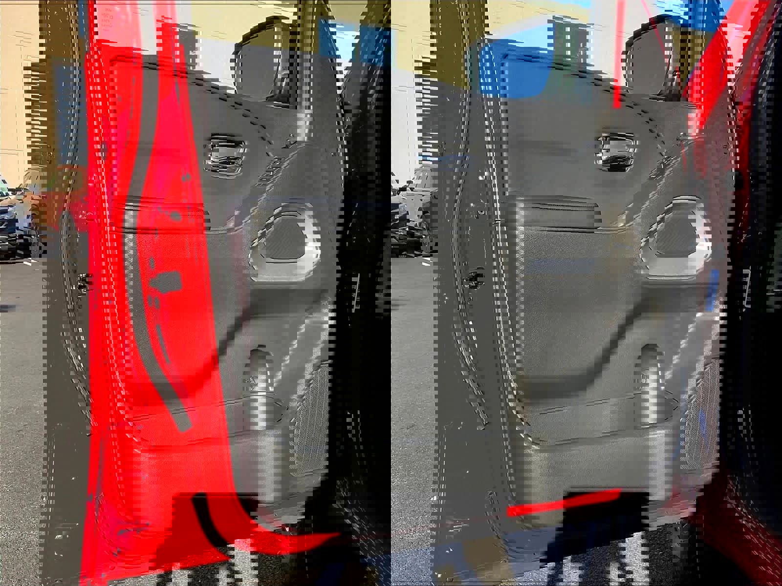 Used 2025 Nissan Frontier SV image 9