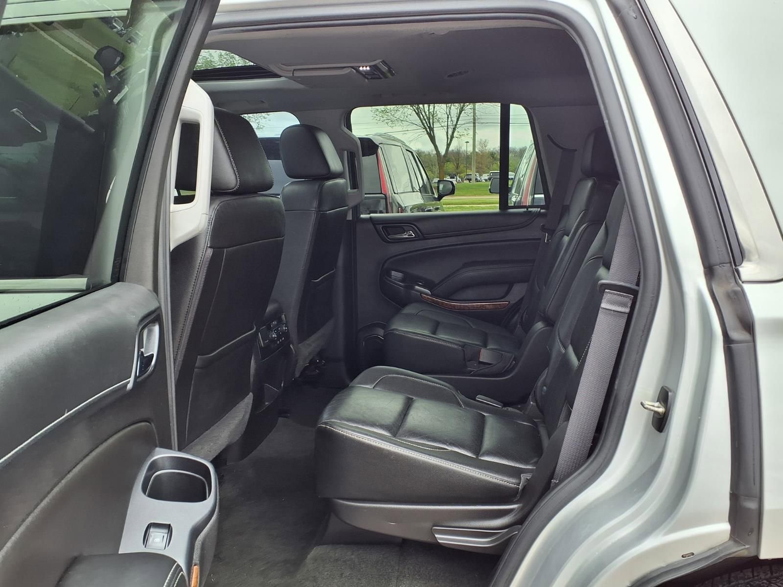 Used 2017 Chevrolet Tahoe Premier AWD/4WD image 12
