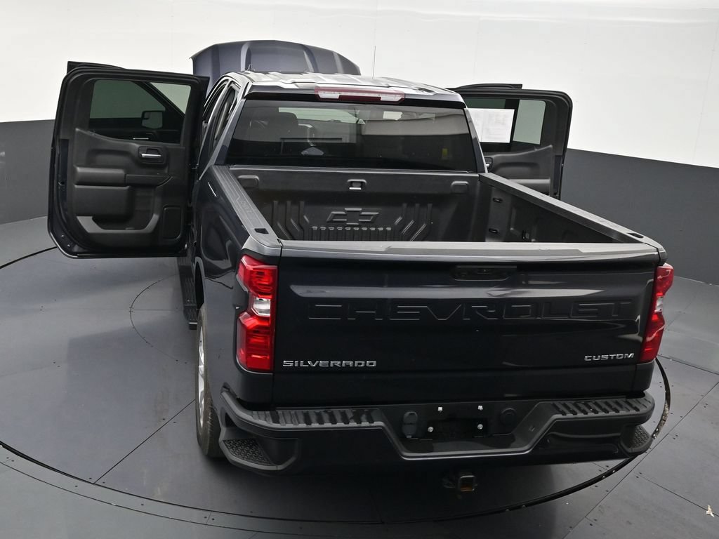 Used 2023 Chevrolet Silverado 1500 Custom RWD image 29