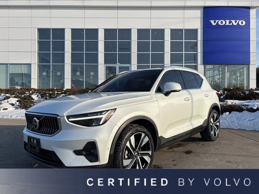 Certified 2023 Volvo XC40 B5 Plus w/ Protection Package Premier