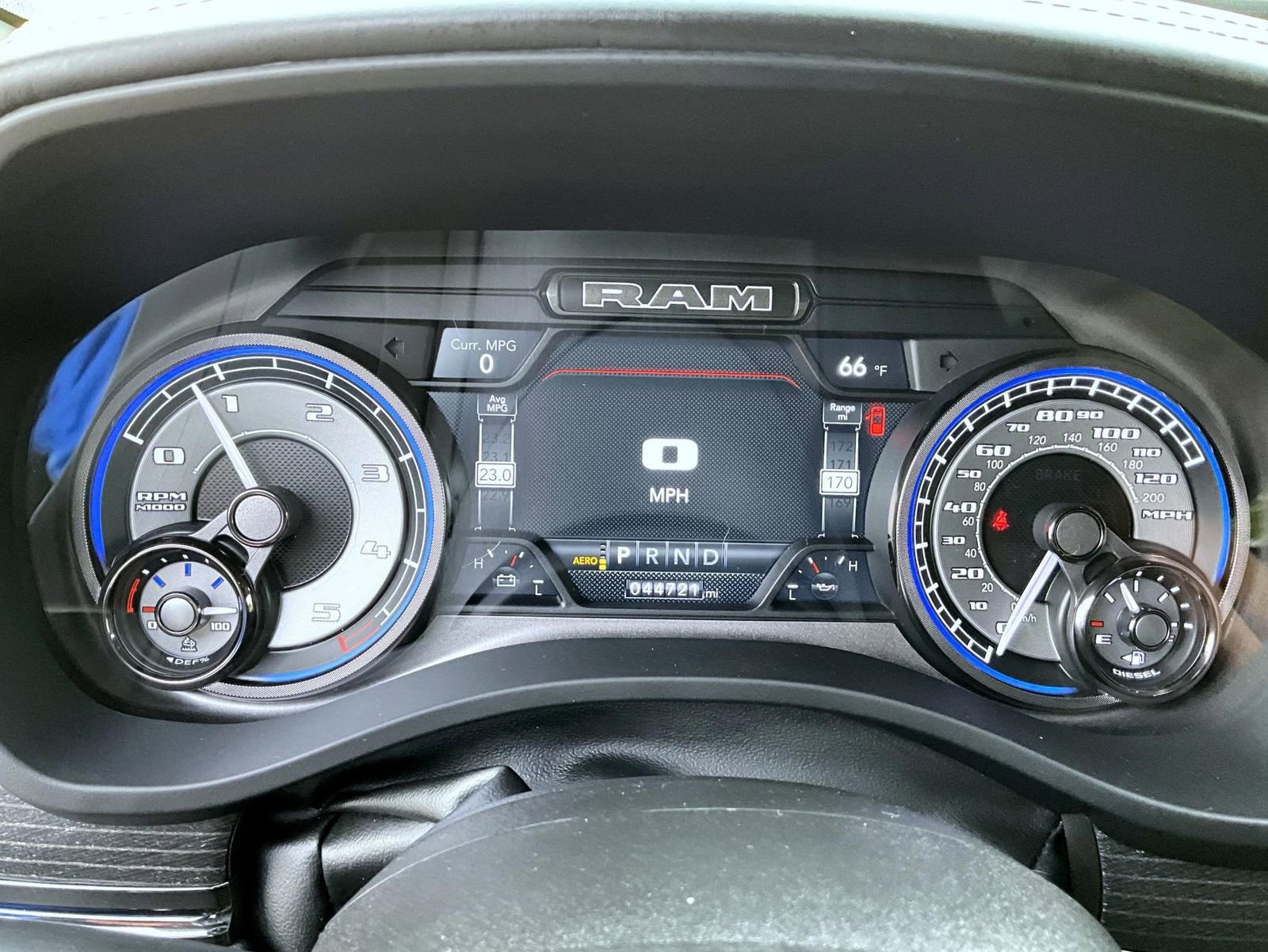 Used 2022 RAM 1500 Limited w/ Body Color Bumper Group image 15