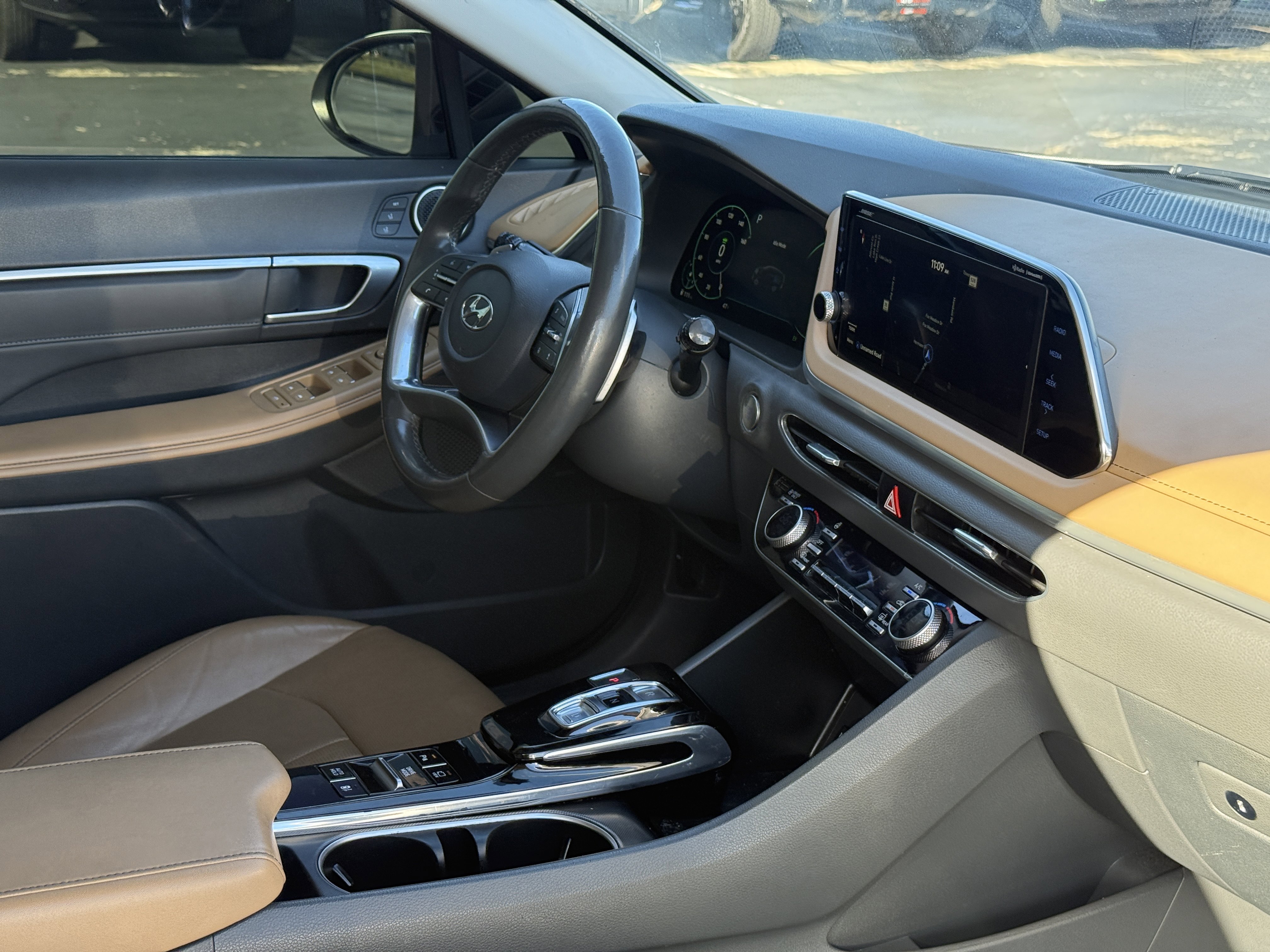 Used 2022 Hyundai Sonata Limited image 14