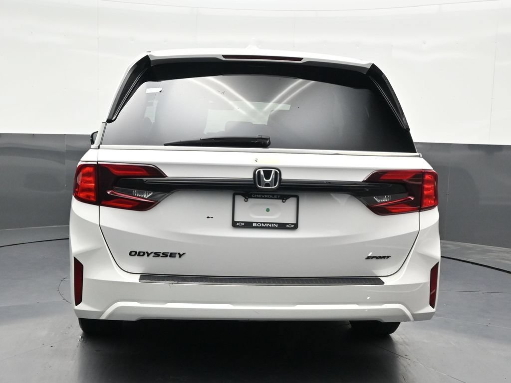 Used 2026 Honda Odyssey Sport-L image 4
