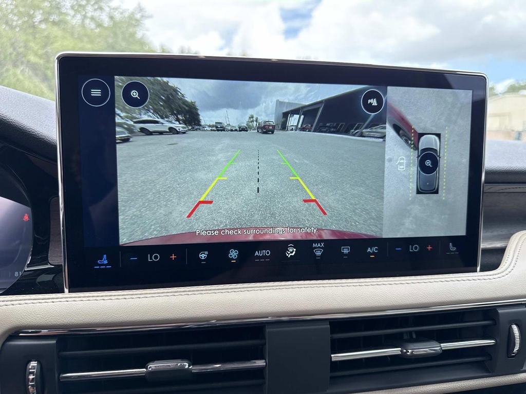 New 2025 Lincoln Corsair Reserve image 24