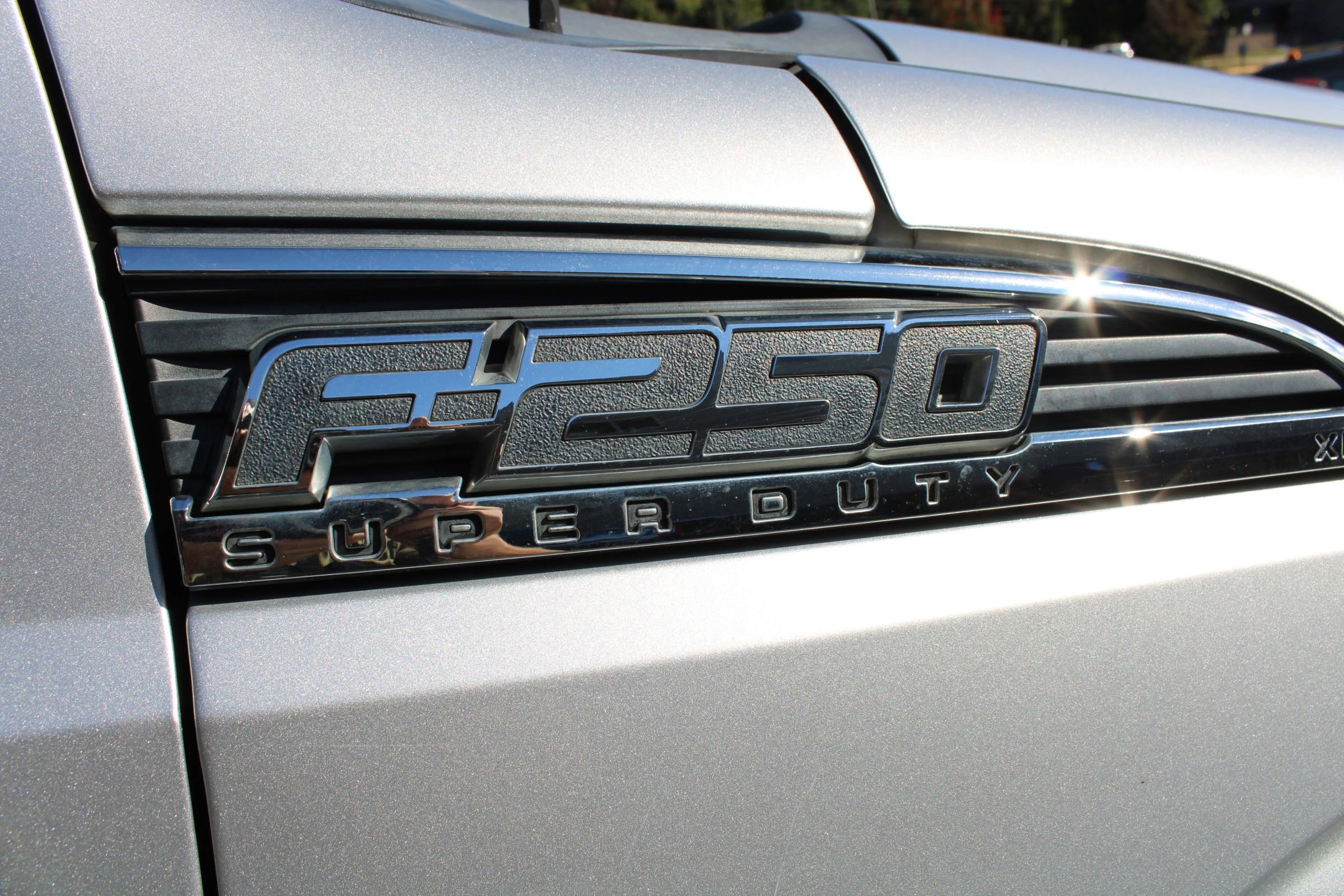 Used 2014 Ford F250 XLT w/ XLT Premium Package image 23