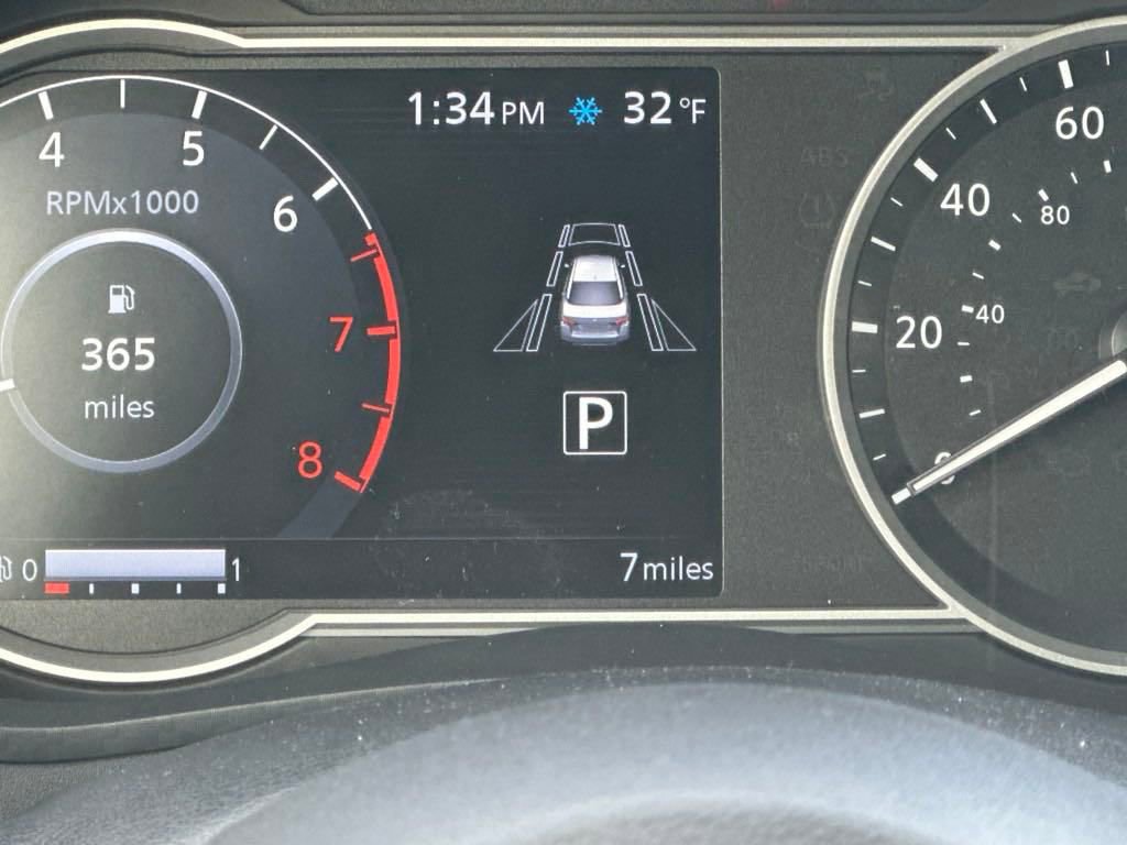 New 2025 Nissan Versa SV w/ Trunk Package image 12