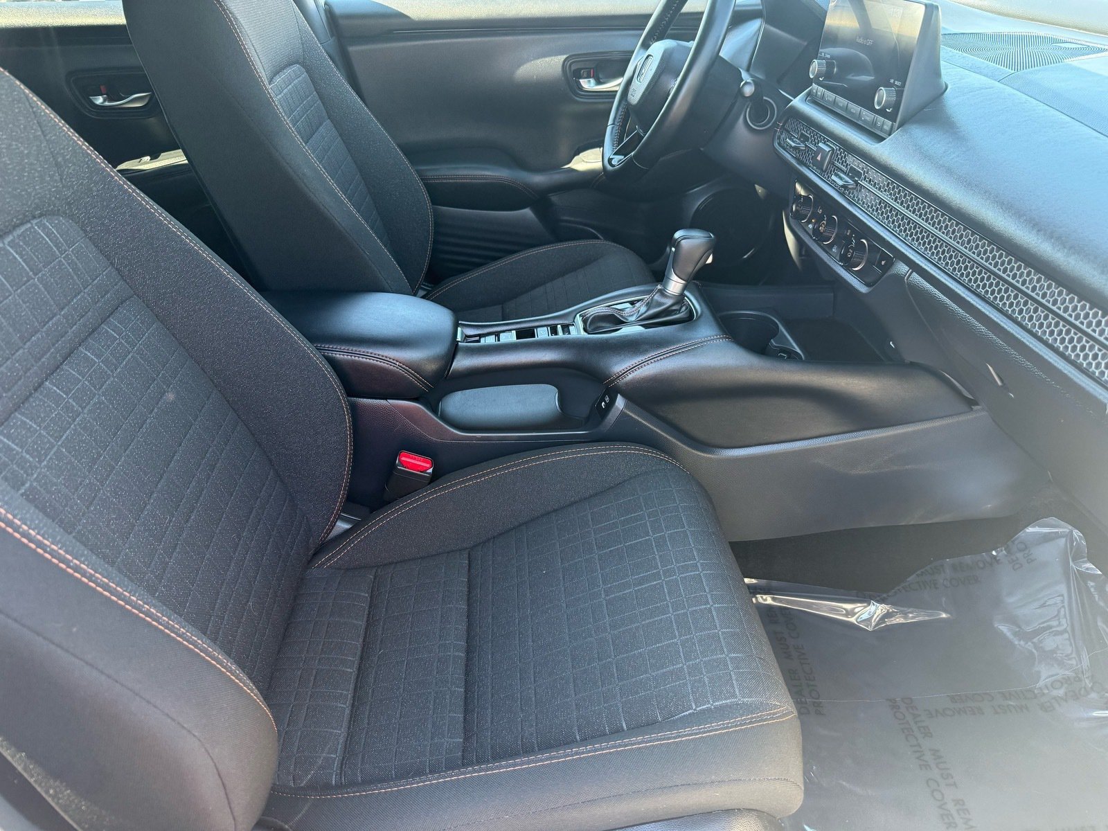 Used 2025 Honda HR-V Sport image 31