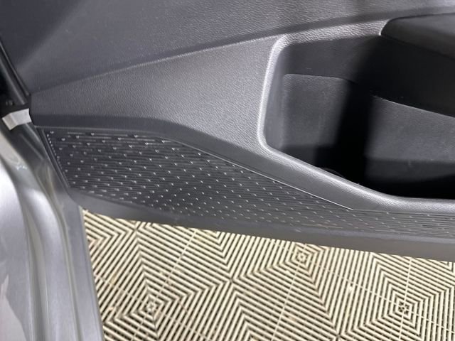Used 2022 Volkswagen Jetta SE image 29