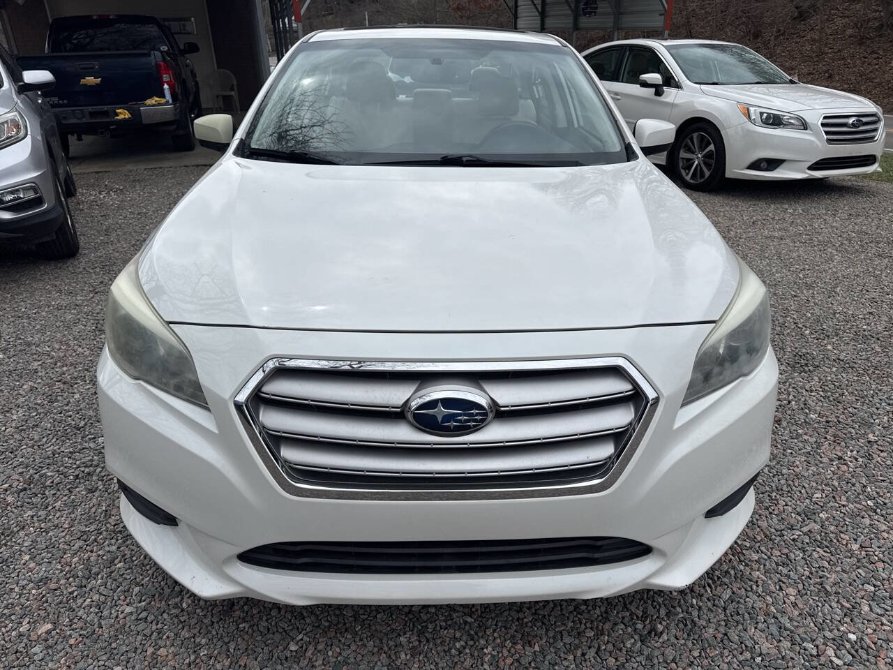 Used 2016 Subaru Legacy 2.5i Premium w/ Moonroof Package AWD/4WD image 3