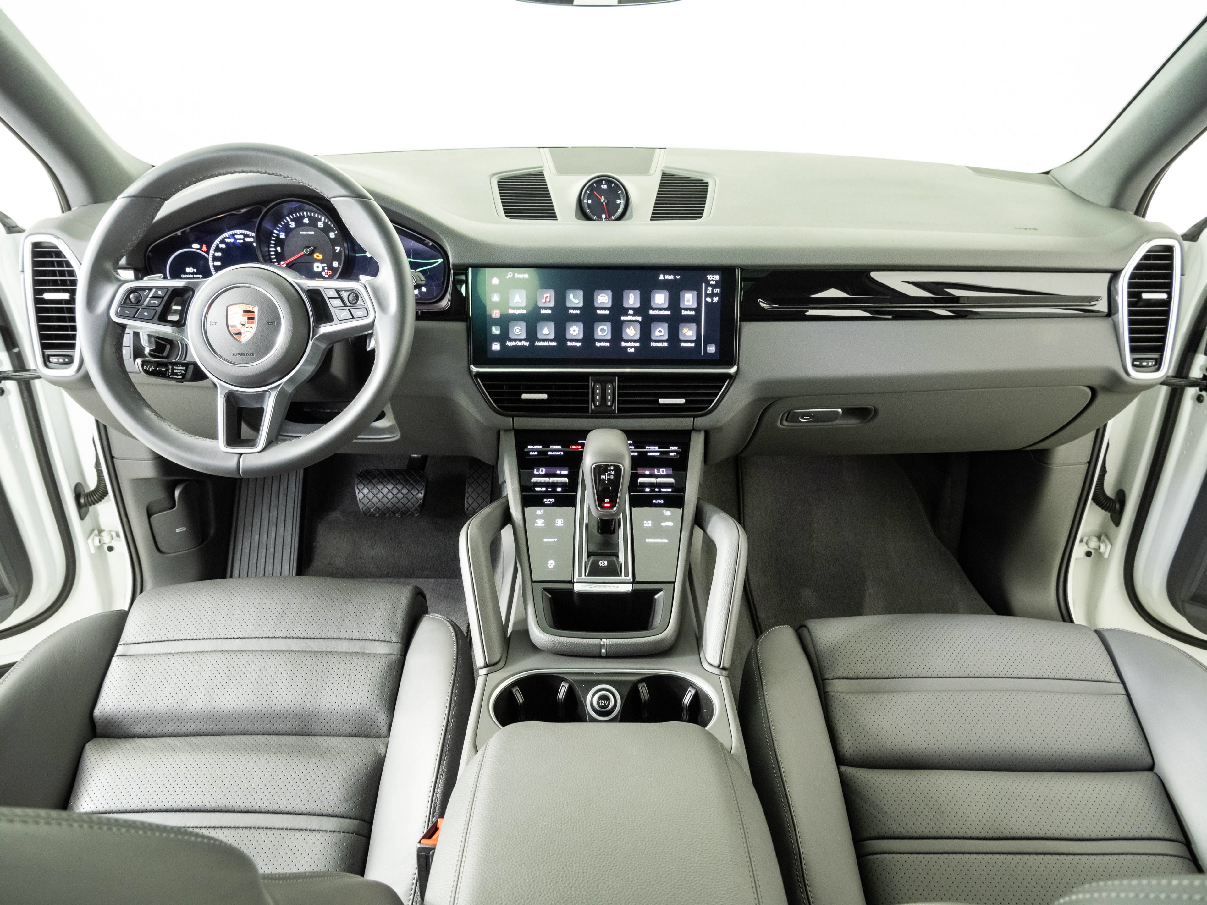 Certified 2023 Porsche Cayenne AWD/4WD image 18