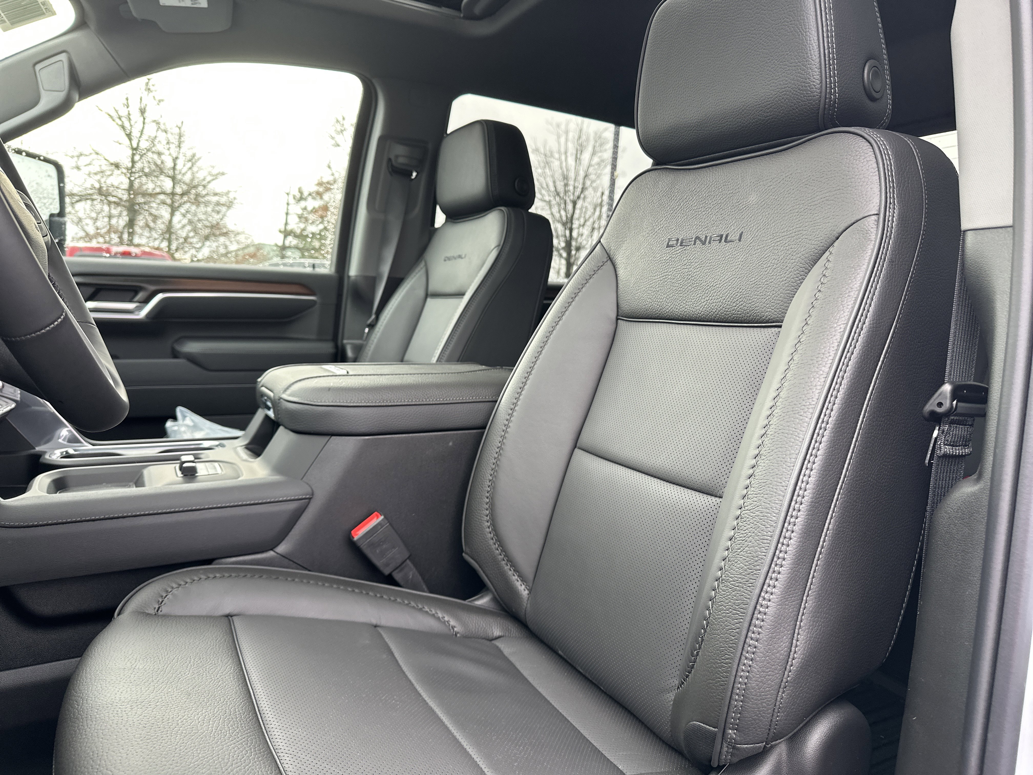 New 2026 GMC Sierra 2500 Denali w/ Max Trailering Package image 18