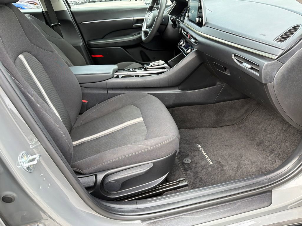 Used 2022 Hyundai Sonata SEL FWD image 13