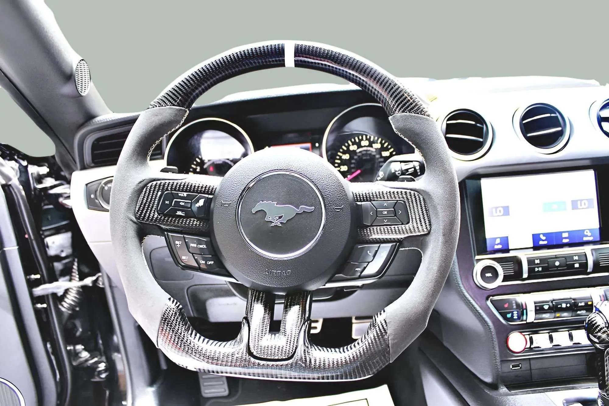 Used 2020 Ford Mustang GT Premium image 11