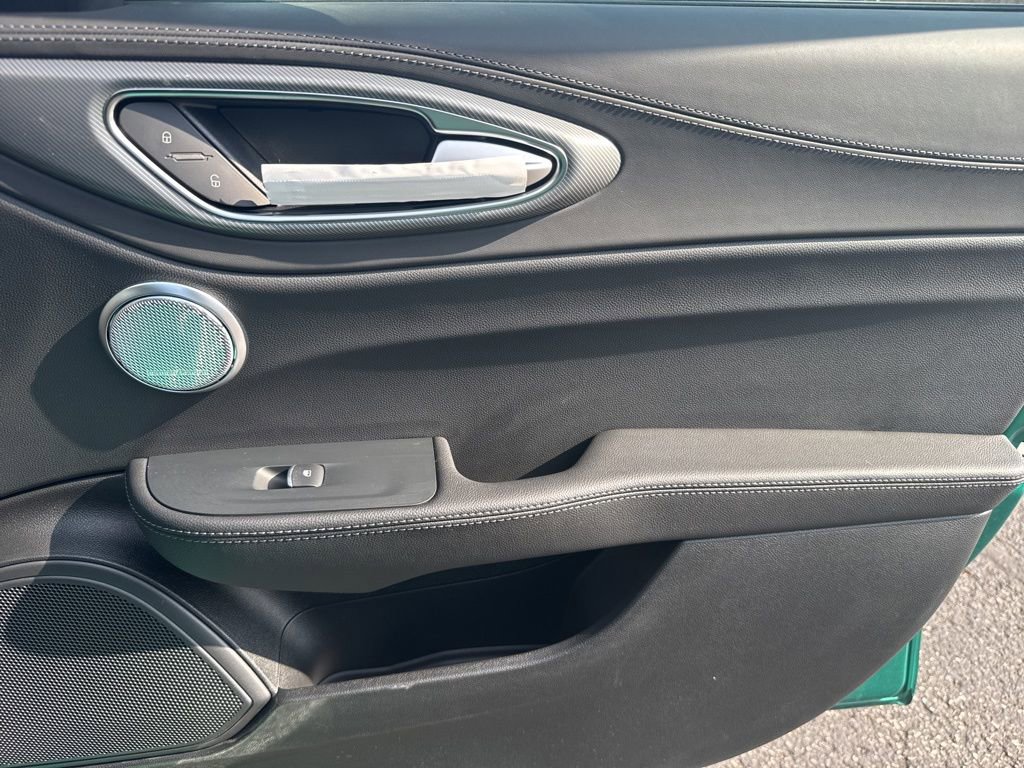 New 2026 Alfa Romeo Giulia AWD image 24