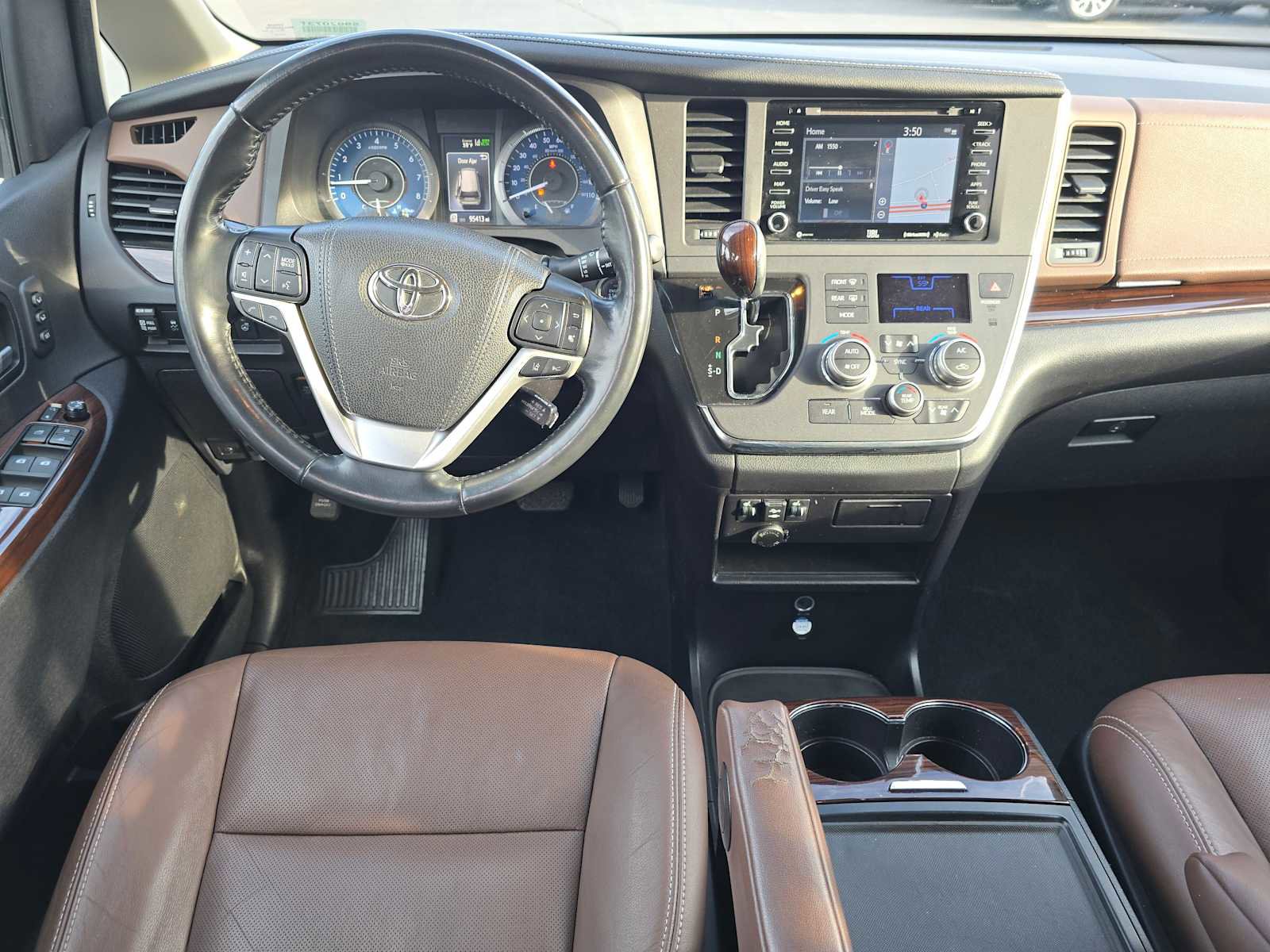 Used 2019 Toyota Sienna Limited image 20