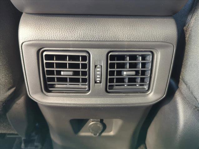 Certified 2025 Toyota RAV4 LE FWD image 25