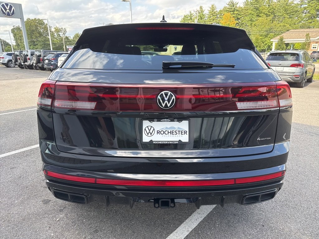 New 2026 Volkswagen Atlas Cross Sport SEL R-Line image 8