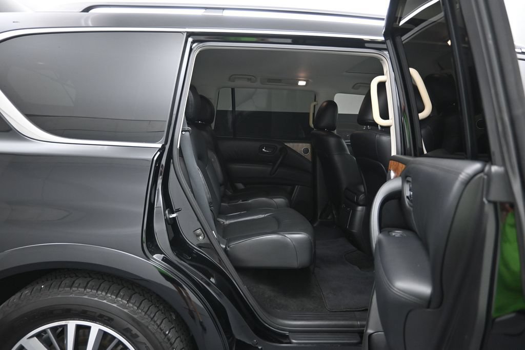 Used 2021 Nissan Armada SL w/ Captain's Chairs Package AWD/4WD image 28