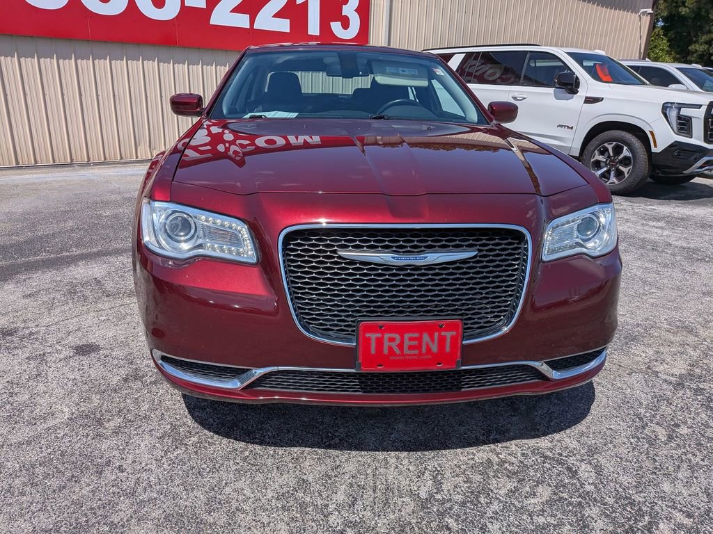 Used 2020 Chrysler 300 Touring AWD/4WD image 7