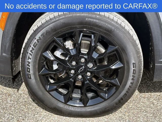 Used 2024 Chevrolet Traverse LT w/ Midnight/Sport Edition image 11