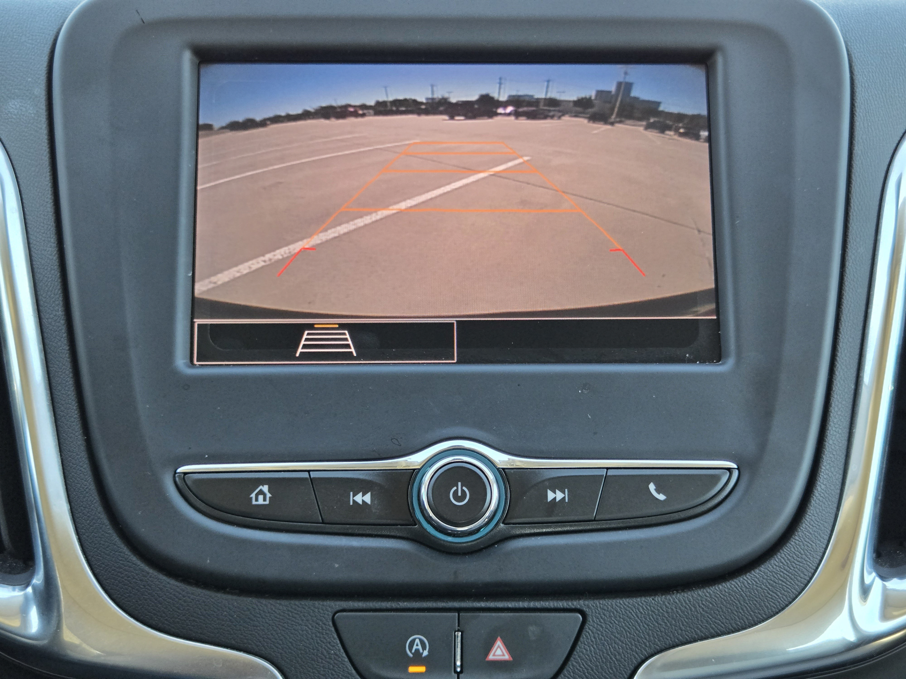 Used 2024 Chevrolet Equinox LS FWD image 14