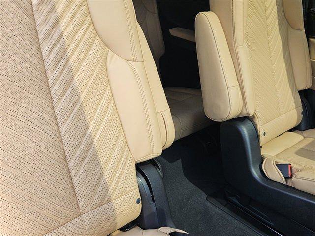 New 2025 Cadillac Escalade IQ Luxury 2 image 19