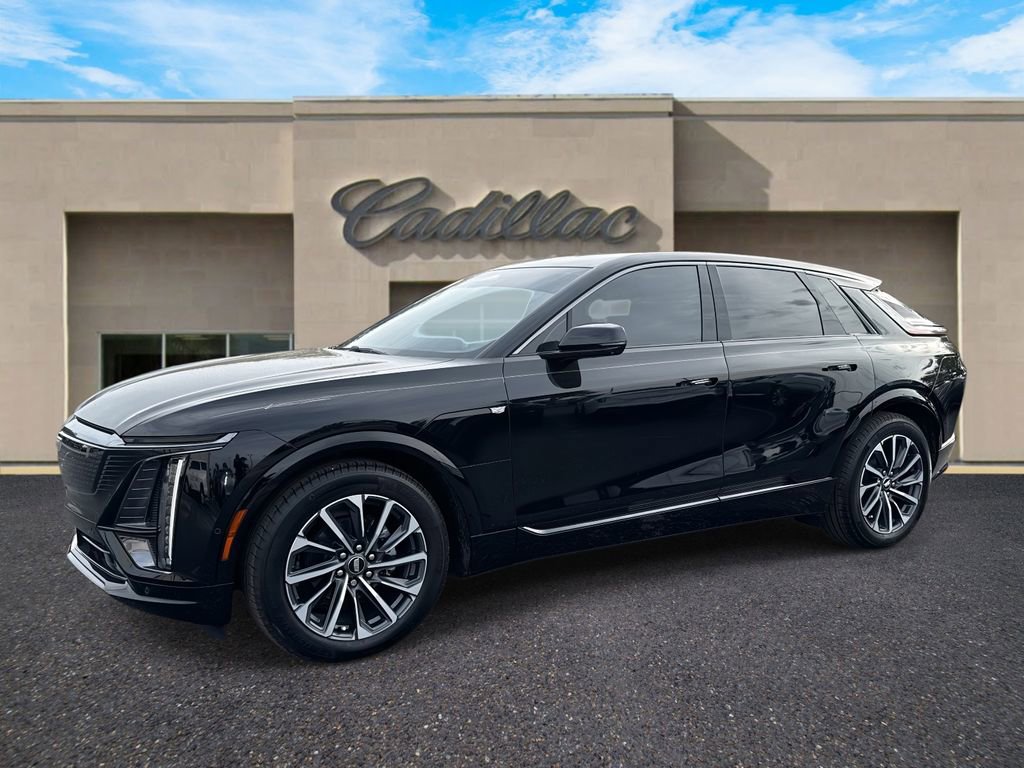 Certified 2024 Cadillac Lyriq Sport image 7
