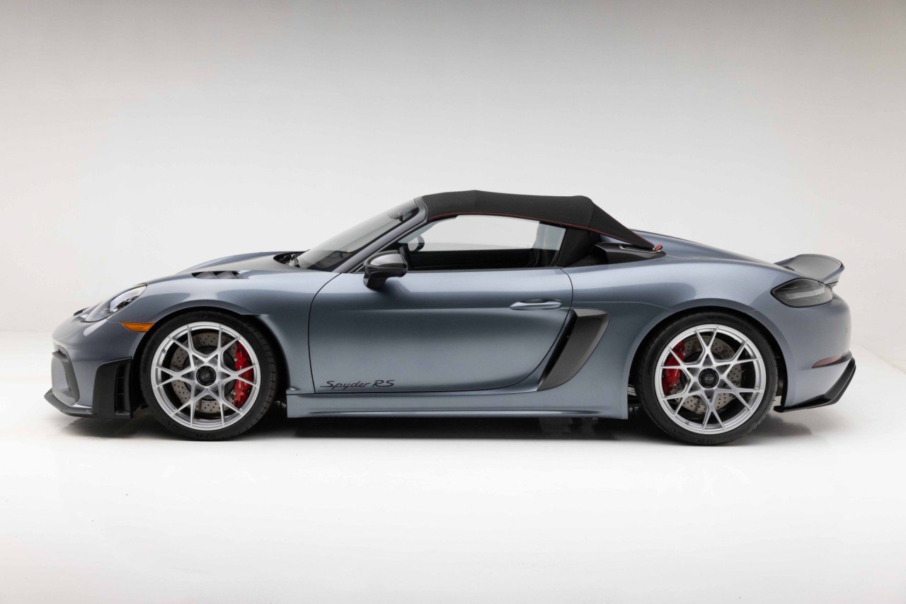 Used 2024 Porsche 718 Boxster Spyder RS RWD image 29