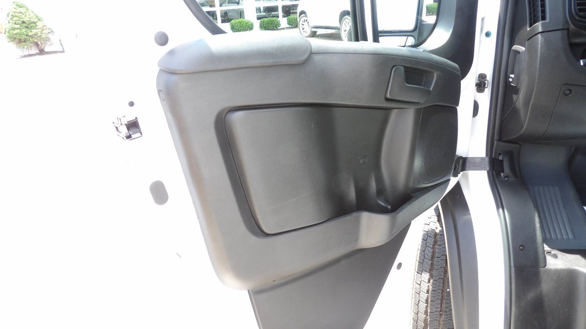 Used 2025 RAM ProMaster 2500 w/ U-Haul Equipment Group FWD image 7