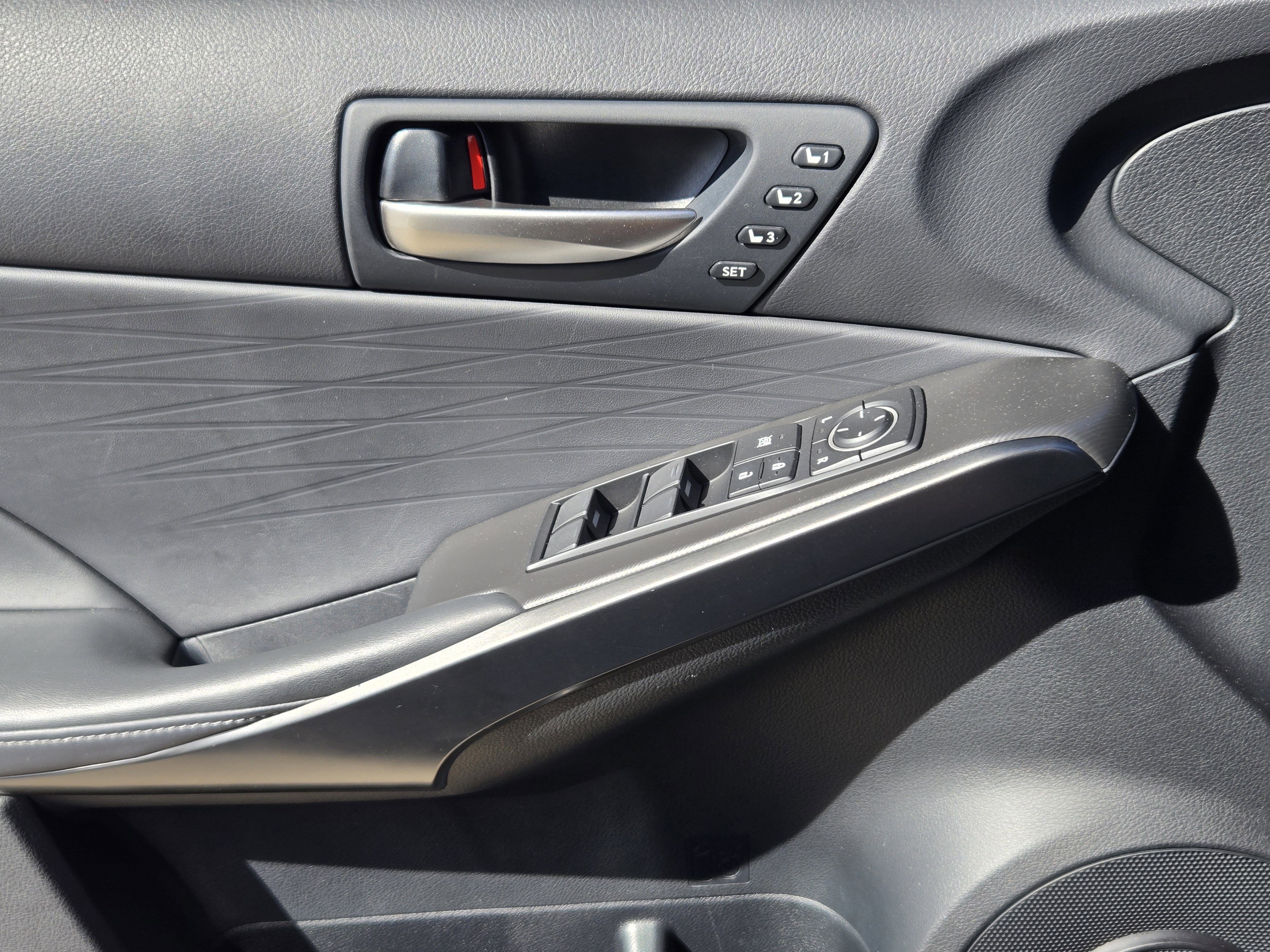 Certified 2023 Lexus IS 350 F Sport image 34