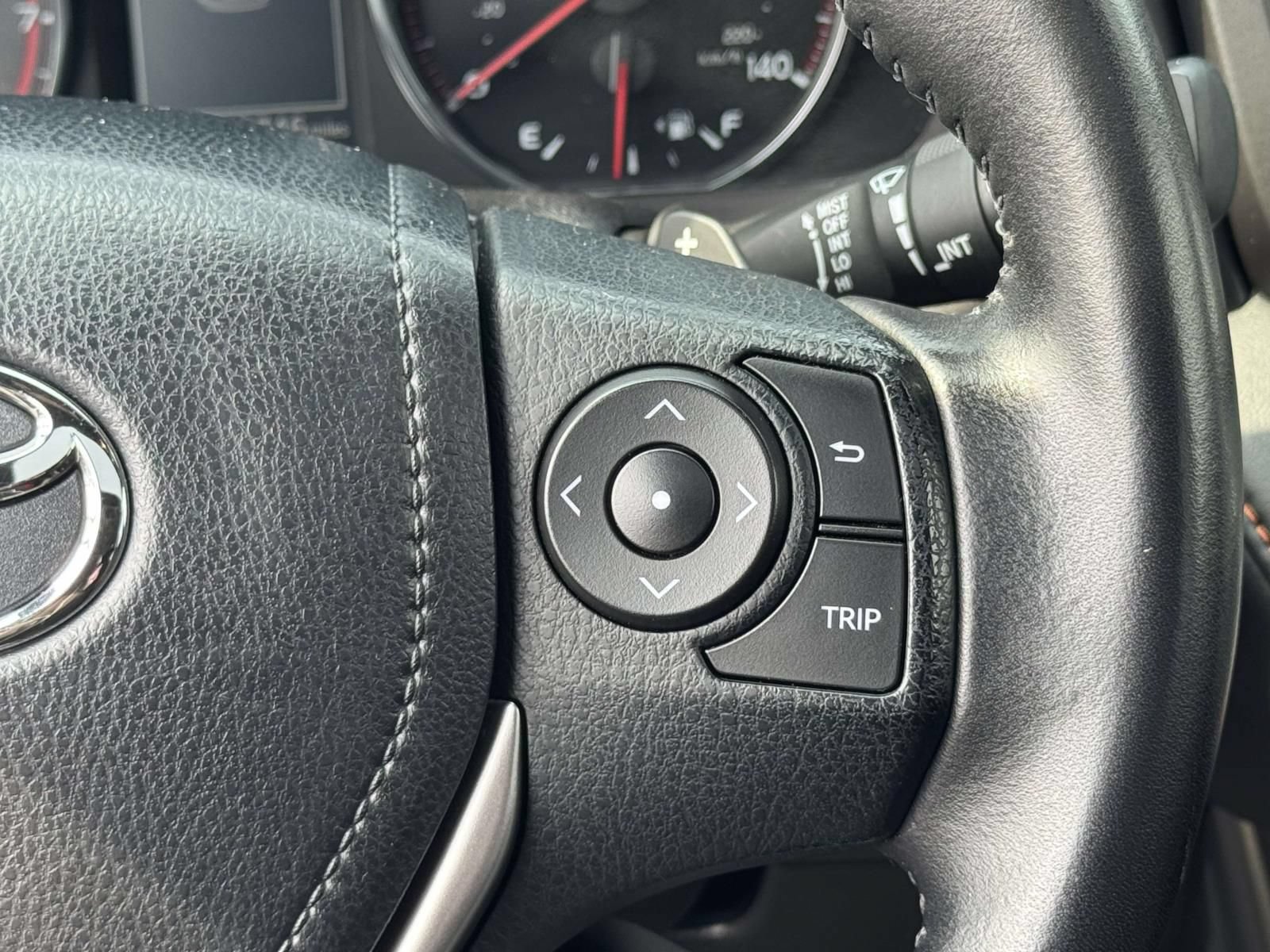 Used 2016 Toyota RAV4 SE AWD/4WD image 8