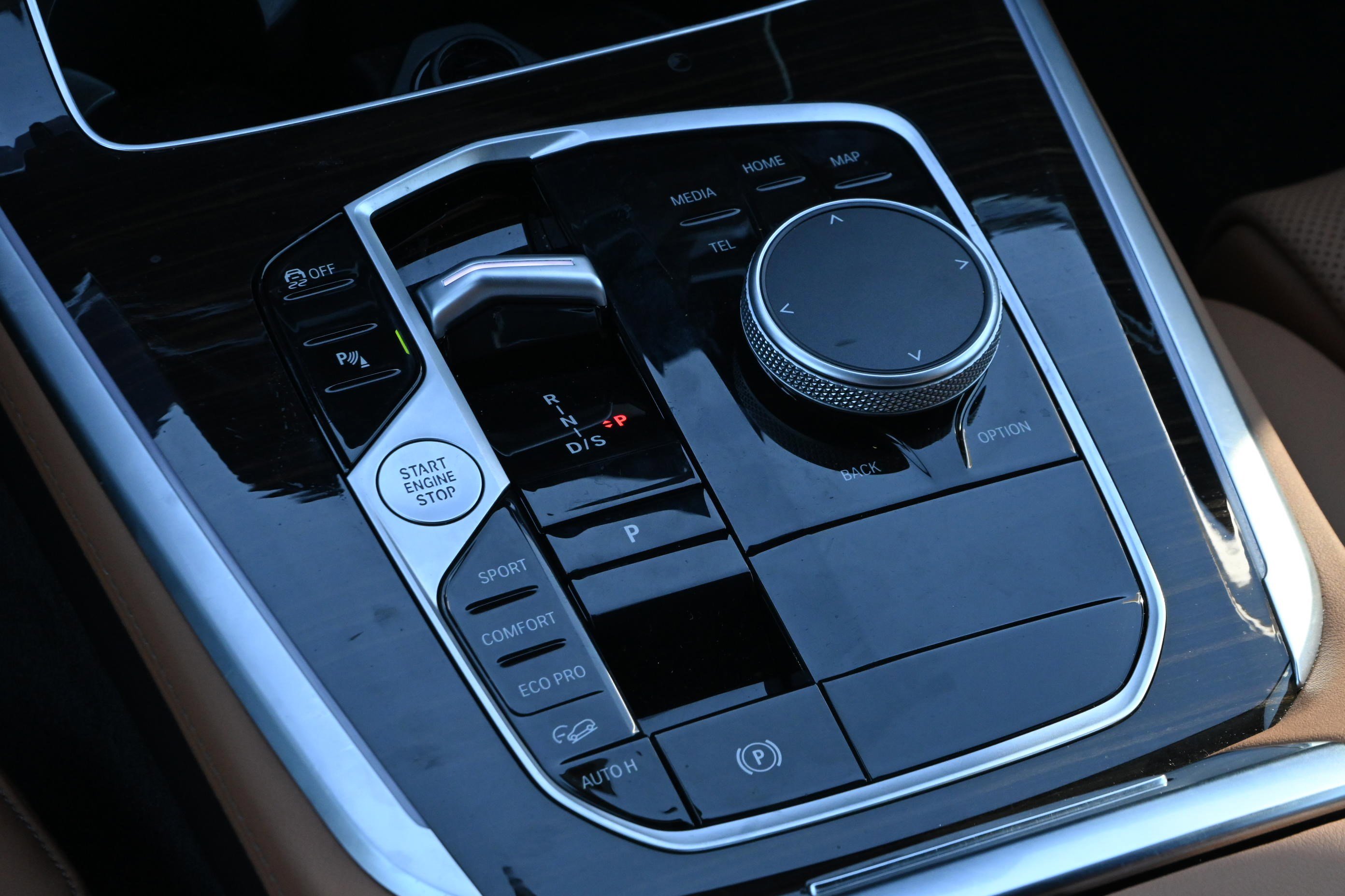 Certified 2025 BMW X5 xDrive40i w/ Premium Package image 30