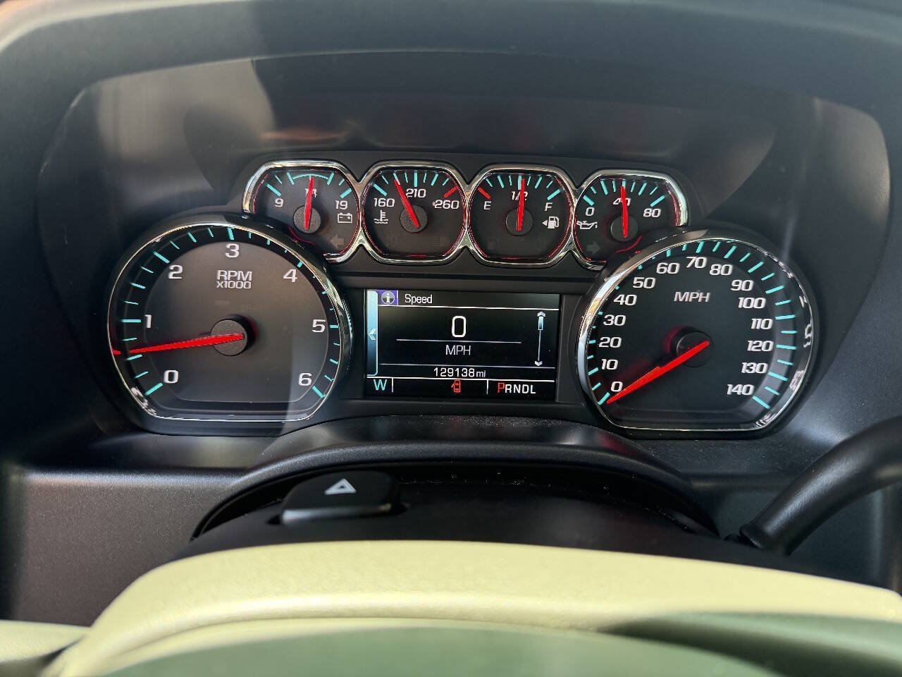 Used 2018 Chevrolet Silverado 1500 LT AWD/4WD image 12
