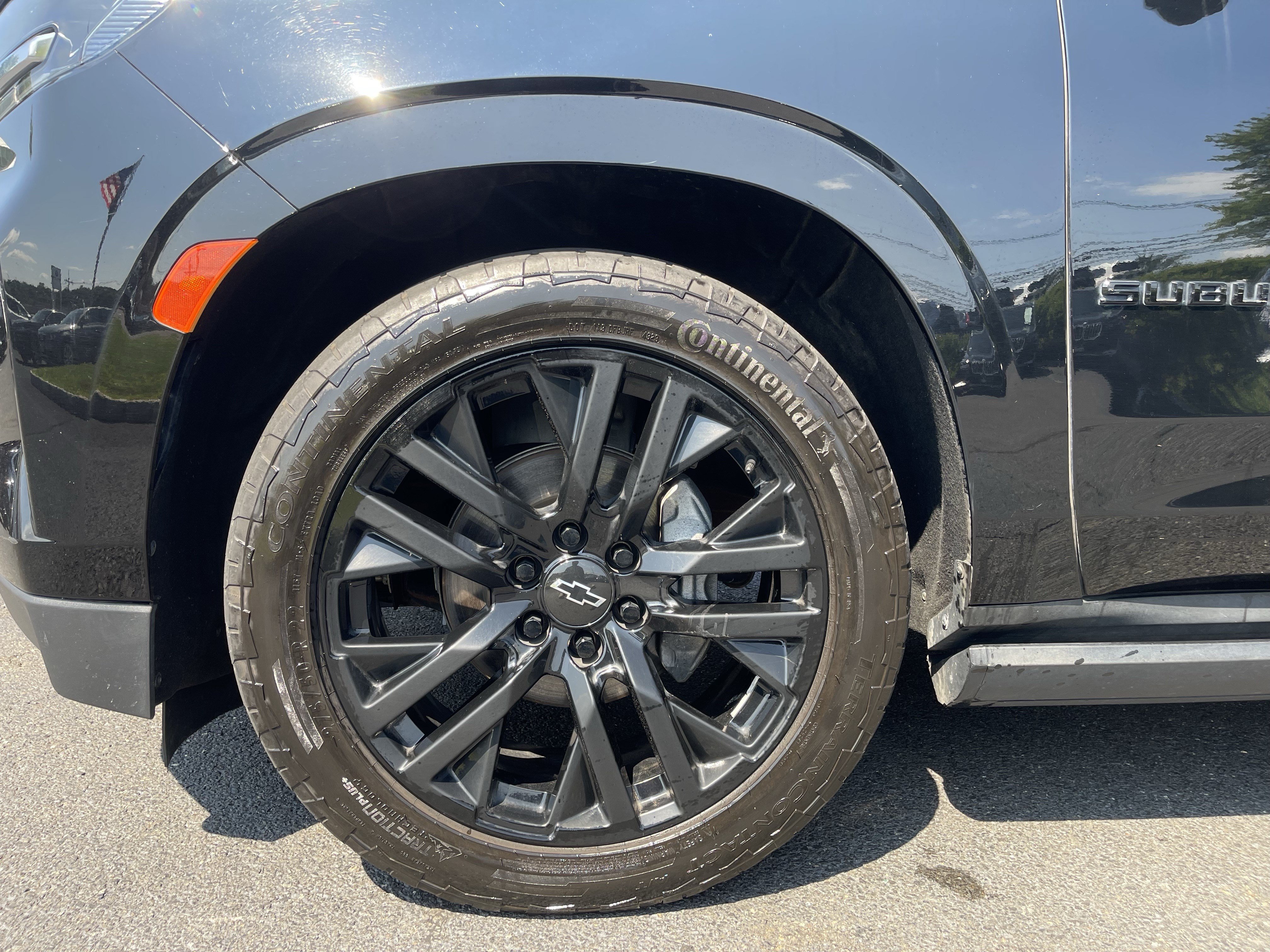 Used 2021 Chevrolet Suburban High Country AWD/4WD image 7