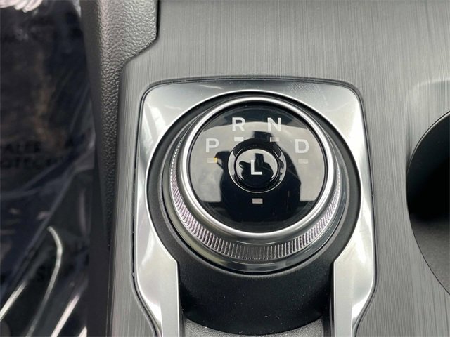 New 2025 Ford Escape SE w/ PHEV Premium Package image 15