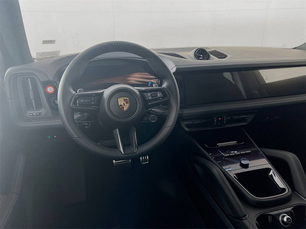 New 2026 Porsche Cayenne GTS image 25