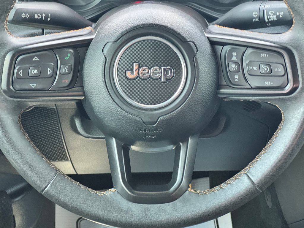 Used 2024 Jeep Wrangler Unlimited Sport AWD/4WD image 19