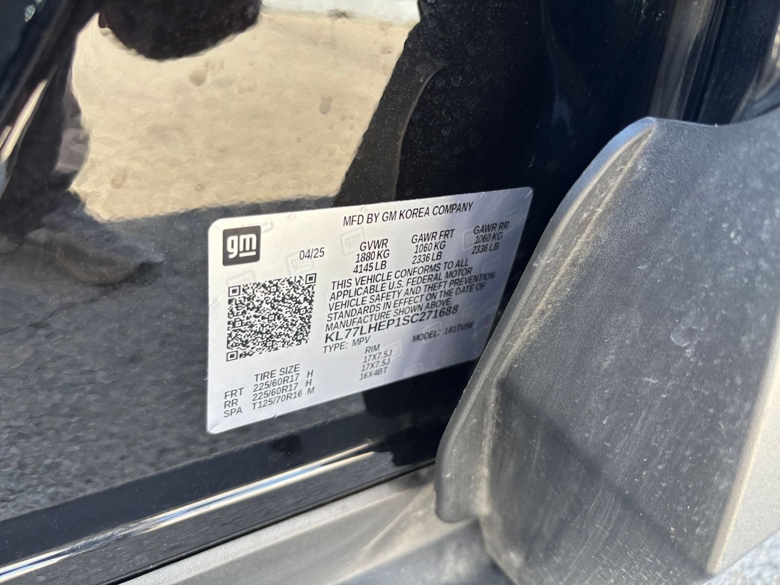 Used 2025 Chevrolet Trax LT w/ LT Convenience Package FWD image 28