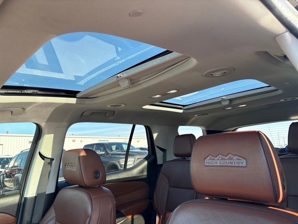 Used 2018 Chevrolet Traverse High Country AWD/4WD image 28