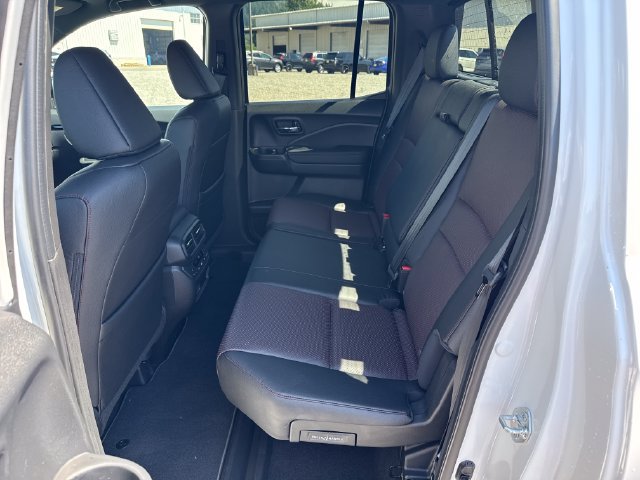 New 2026 Honda Ridgeline Black Edition image 17