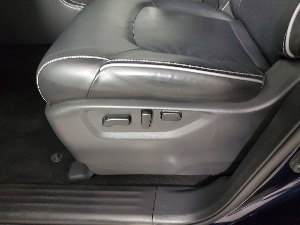 Used 2023 INFINITI QX80 Premium Select w/ Cargo Package image 24